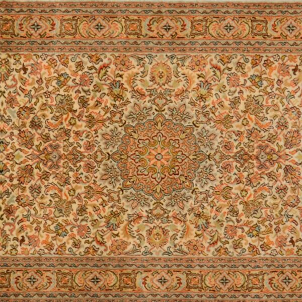 Indian Oriental Rug 80 × 469 cm, Silk, hand-knotted — view 4 Indian Oriental Rug 80 × 469 cm, Silk, hand-knotted — view 4