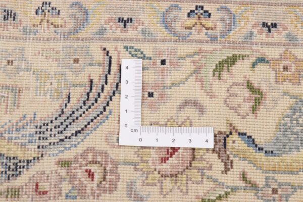 Isfahan Oriental Rug 124 × 175 cm, Wool, hand-knotted — view 5 Isfahan Oriental Rug 124 × 175 cm, Wool, hand-knotted — view 5