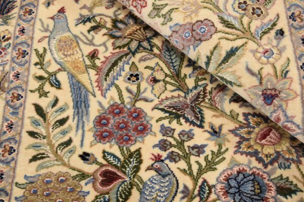 Isfahan Oriental Rug 124 × 175 cm, Wool, hand-knotted — view 6 Isfahan Oriental Rug 124 × 175 cm, Wool, hand-knotted — view 6