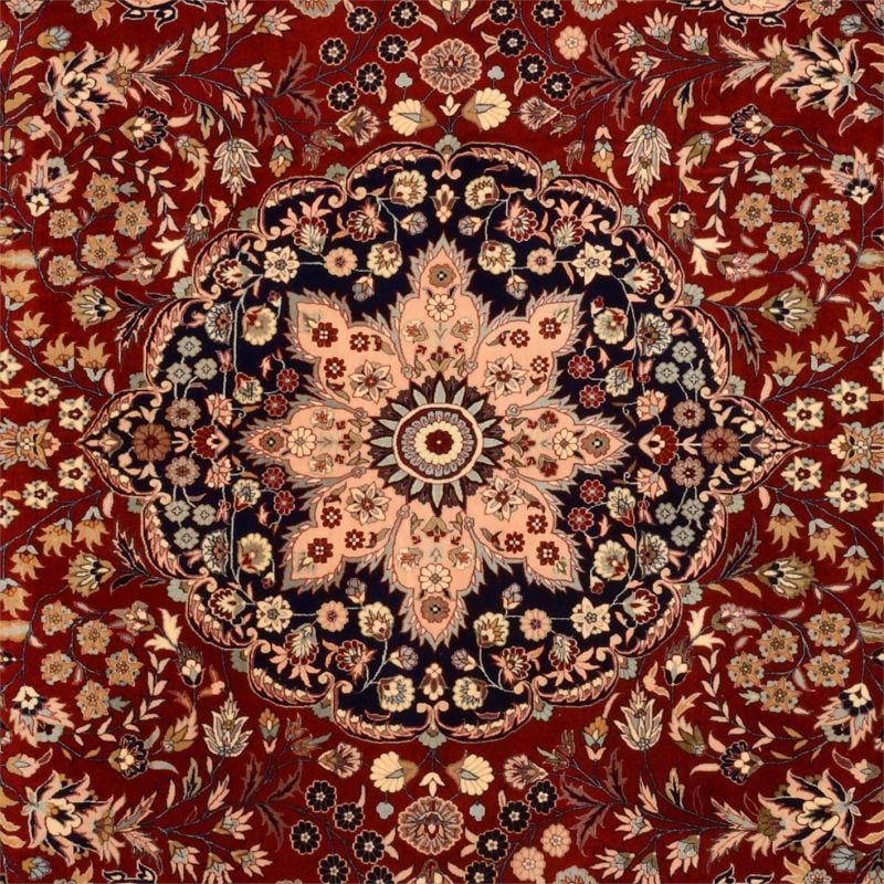 Isfahan Oriental Rug 248 × 335 cm, Wool and Silk, hand-knotted — view 4