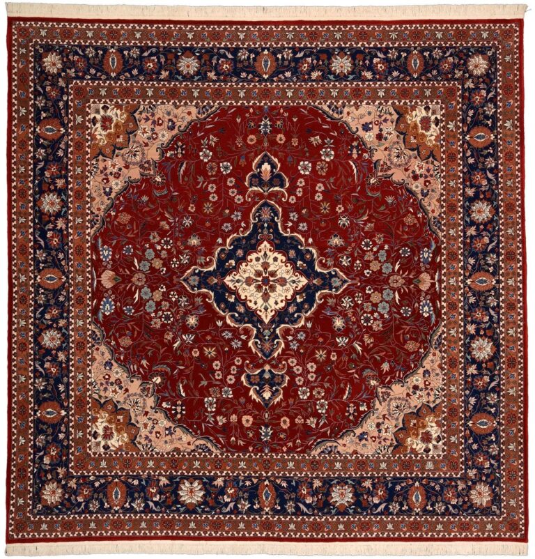 Isfahan Oriental Rug 250 × 250 cm, Wool, hand-knotted