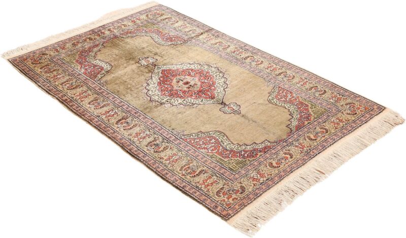 Kayseri Oriental Rug 117 × 178 cm, Silk, hand-knotted, antique — view 4