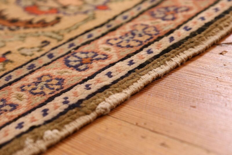 Kayseri Oriental Rug 117 × 178 cm, Silk, hand-knotted, antique — view 6