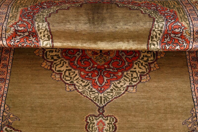 Kayseri Oriental Rug 117 × 178 cm, Silk, hand-knotted, antique — view 8