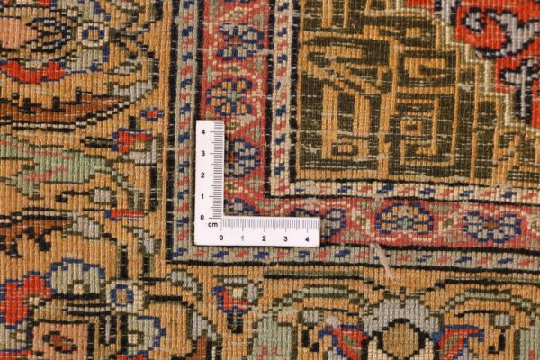 Kayseri Oriental Rug 117 × 178 cm, Silk, hand-knotted, antique — view 9