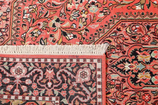 Kashmir Oriental Rug 153 × 245 cm, Silk, hand-knotted — view 7