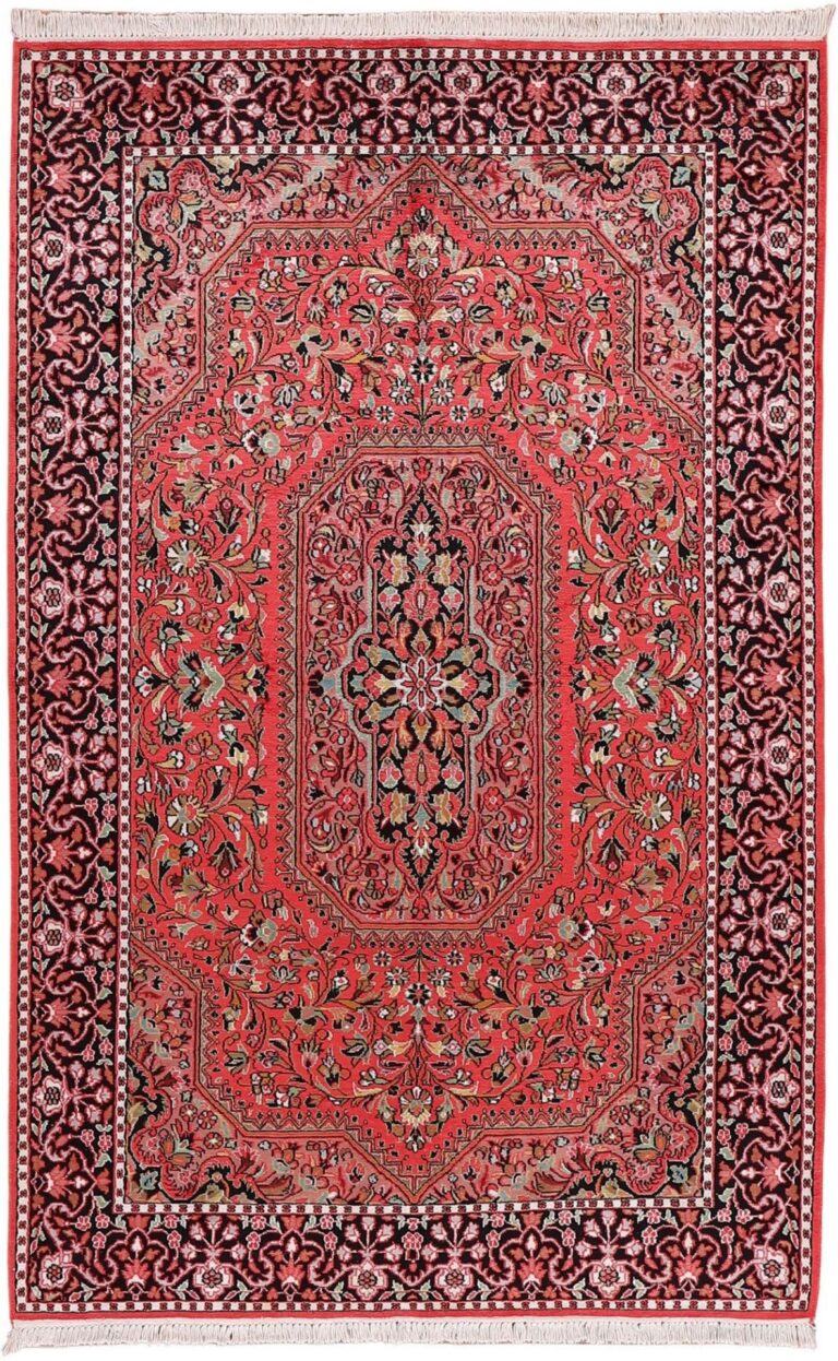 Kashmir Oriental Rug 153 × 245 cm, Silk, hand-knotted