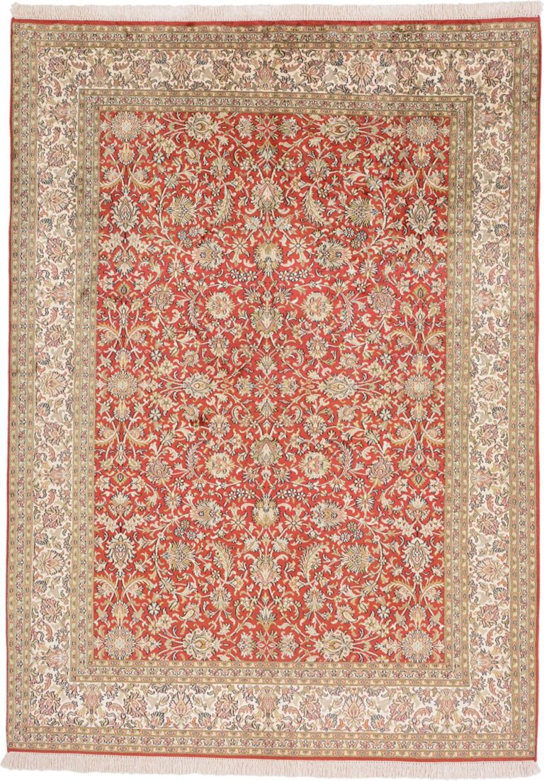Kashmir Oriental Rug 156 × 217 cm, Silk, hand-knotted
