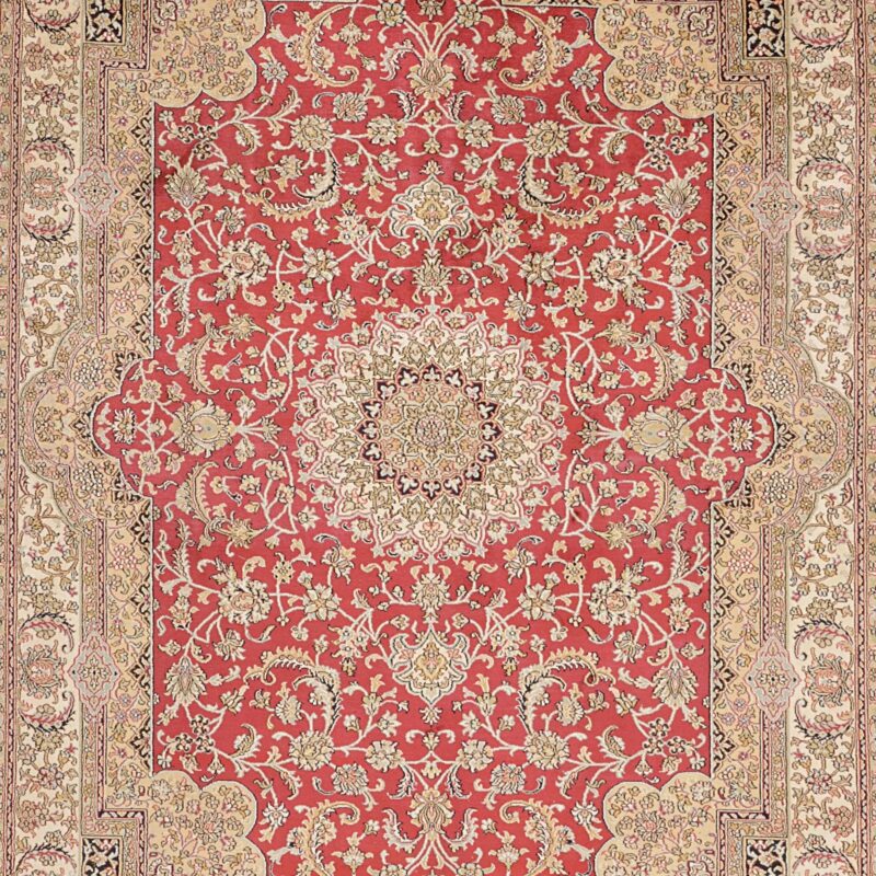 Kashmir Oriental Rug 157 × 212 cm, Silk, hand-knotted — view 6 Kashmir Oriental Rug 157 × 212 cm, Silk, hand-knotted — view 6
