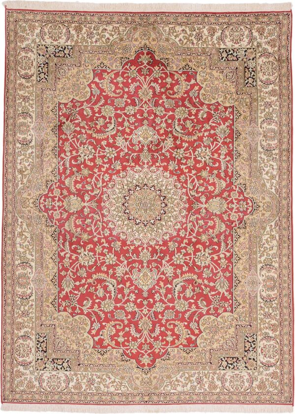Kashmir Oriental Rug 157 × 212 cm, Silk, hand-knotted Kashmir Oriental Rug 157 × 212 cm, Silk, hand-knotted