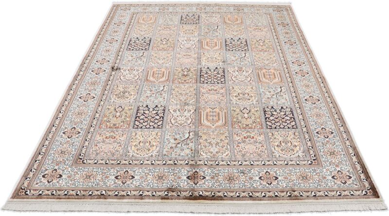 Kashmir Oriental Rug 172 × 246 cm, Silk, hand-knotted — view 2