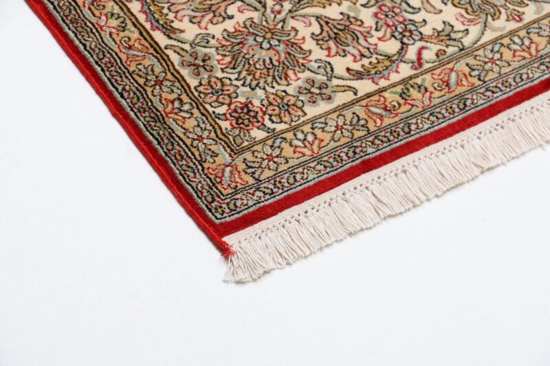 Kashmir Oriental Rug 172 × 249 cm, Silk, hand-knotted — view 6