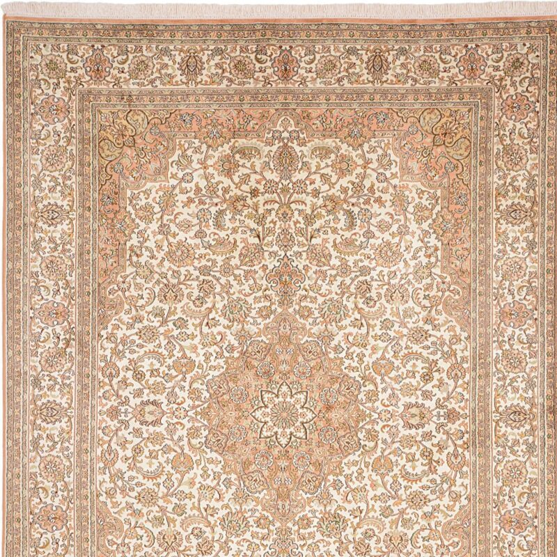 Kashmir Oriental Rug 175 × 246 cm, Silk, White/Beige, hand-knotted — view 7