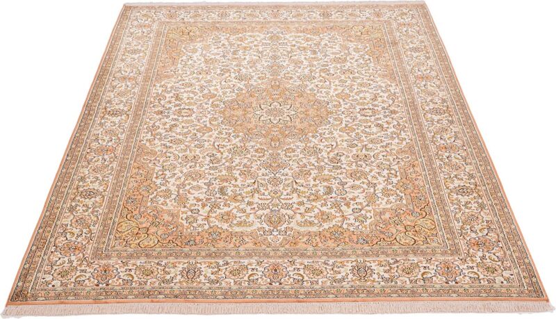 Kashmir Oriental Rug 175 × 246 cm, Silk, White/Beige, hand-knotted — view 3