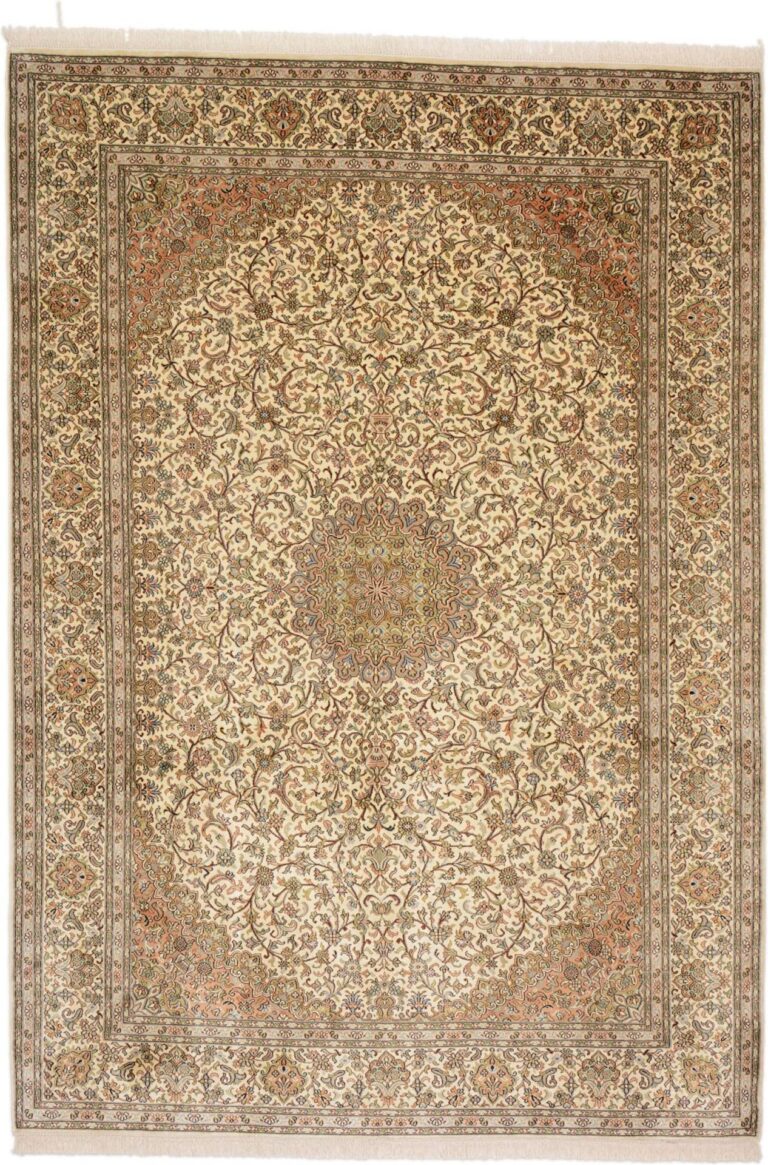 Kashmir Oriental Rug 176 × 252 cm, Silk, hand-knotted