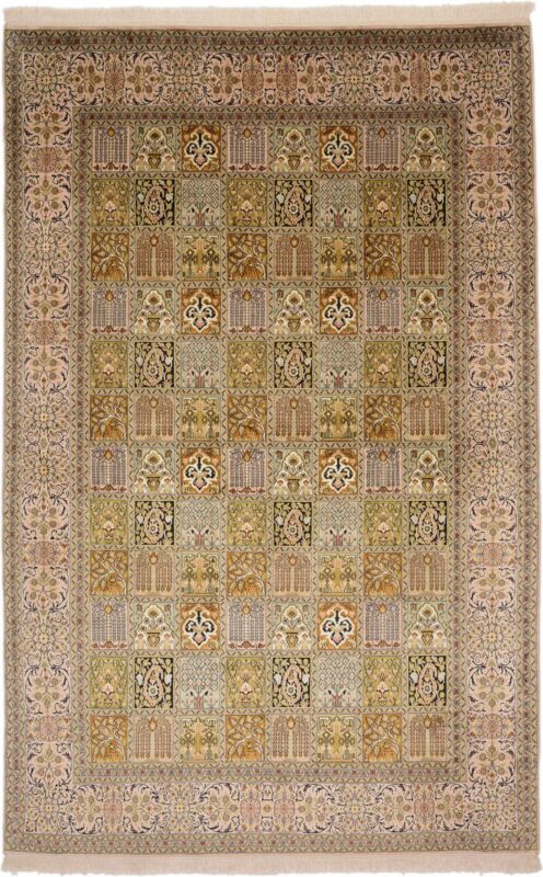 Kashmir Oriental Rug 177 × 275 cm, Silk, hand-knotted Kashmir Oriental Rug 177 × 275 cm, Silk, hand-knotted
