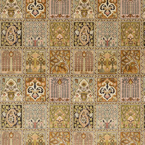 Kashmir Oriental Rug 177 × 275 cm, Silk, hand-knotted — view 5 Kashmir Oriental Rug 177 × 275 cm, Silk, hand-knotted — view 5