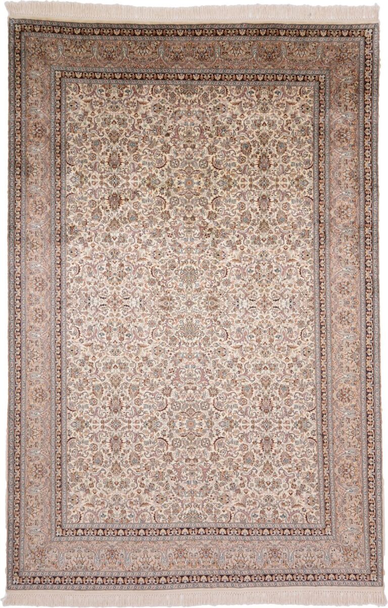 Kashmir Oriental Rug 186 × 279 cm, Silk, hand-knotted