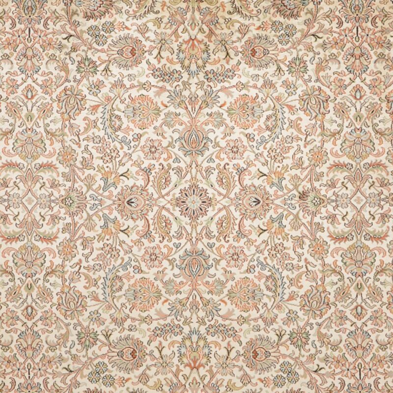 Kashmir Oriental Rug 186 × 280 cm, Silk, White/Beige, hand-knotted — view 5