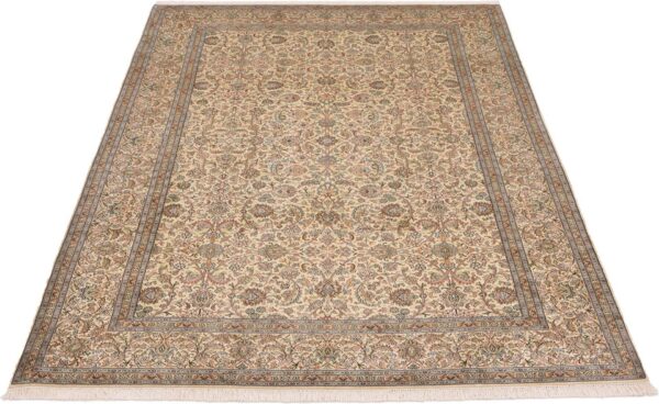 Kashmir Oriental Rug 186 × 280 cm, Silk, White/Beige, hand-knotted — view 2