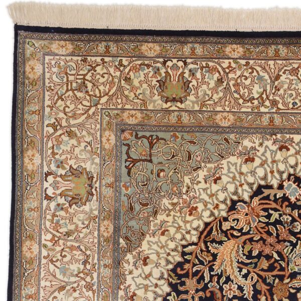 Kashmir Oriental Rug 187 × 282 cm, Silk, hand-knotted — view 6