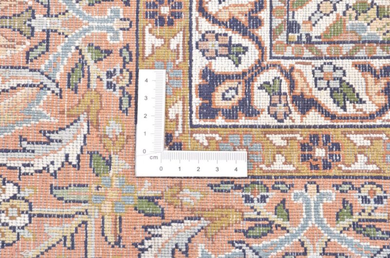 Kashmir Oriental Rug 190 × 278 cm, Silk, hand-knotted — view 3
