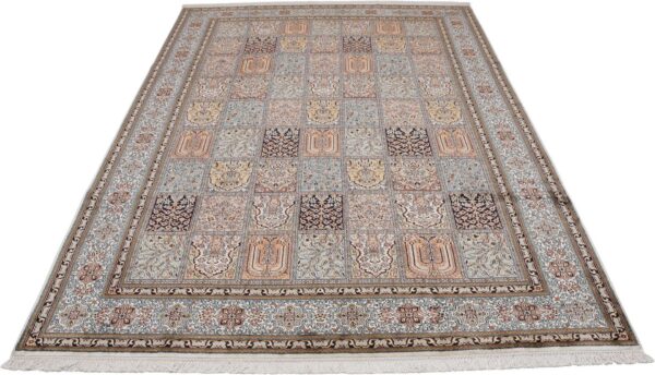 Kashmir Oriental Rug 208 × 297 cm, Silk, hand-knotted — view 2