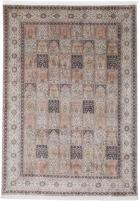 Kashmir Oriental Rug 208 × 307 cm, Silk, hand-knotted, fine Kashmir Oriental Rug 208 × 307 cm, Silk, hand-knotted, fine