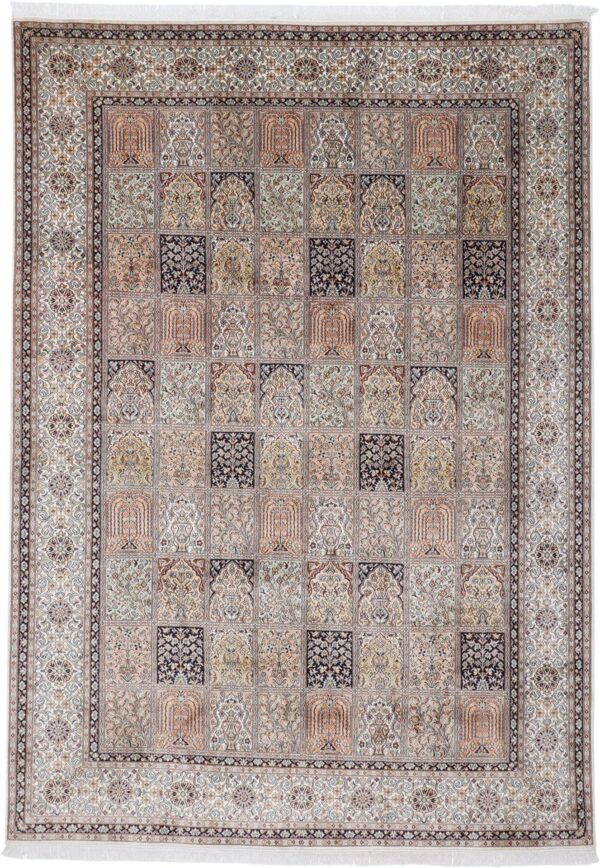 Kashmir Oriental Rug 208 × 307 cm, Silk, hand-knotted, fine Kashmir Oriental Rug 208 × 307 cm, Silk, hand-knotted, fine
