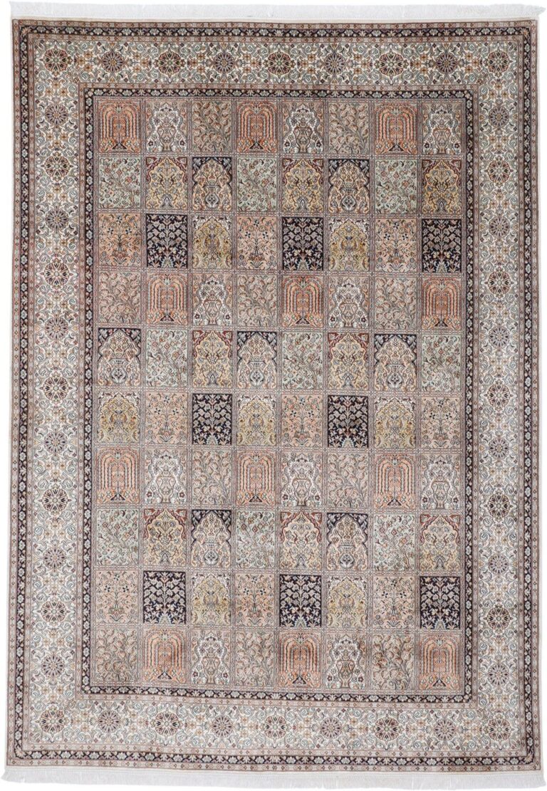 Kashmir Oriental Rug 208 × 307 cm, Silk, hand-knotted, fine