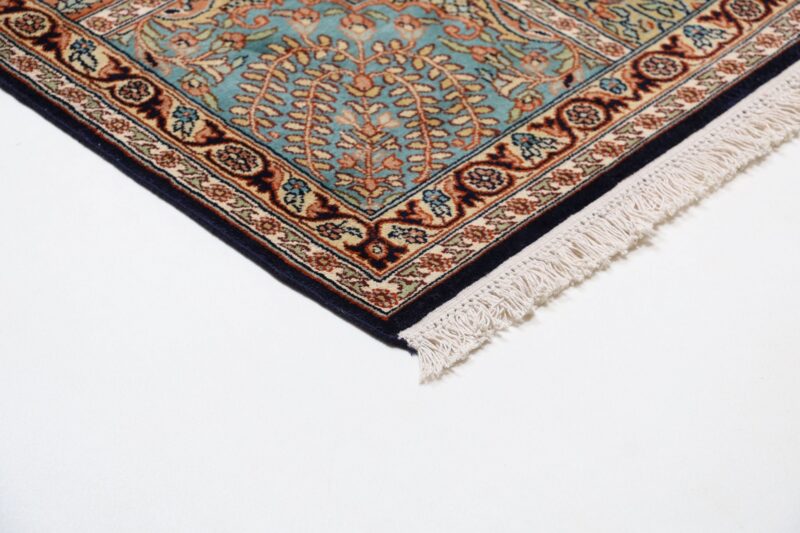 Kashmir Oriental Rug 215 × 301 cm, Silk, hand-knotted — view 6