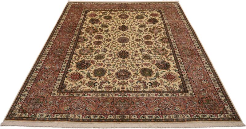 Kashmir Oriental Rug 216 × 305 cm, Silk, hand-knotted — view 2 Kashmir Oriental Rug 216 × 305 cm, Silk, hand-knotted — view 2