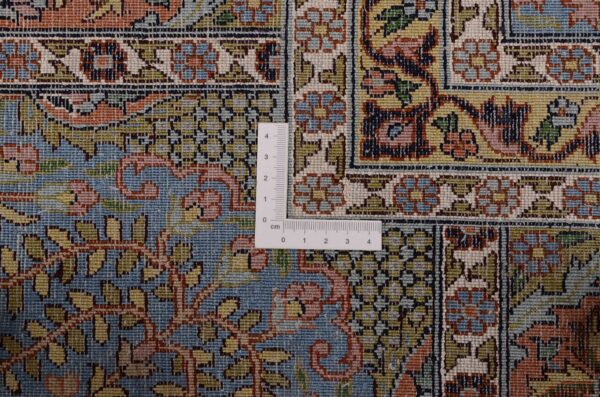 Kashmir Oriental Rug 216 × 313 cm, Silk, White/Beige, hand-knotted — view 3