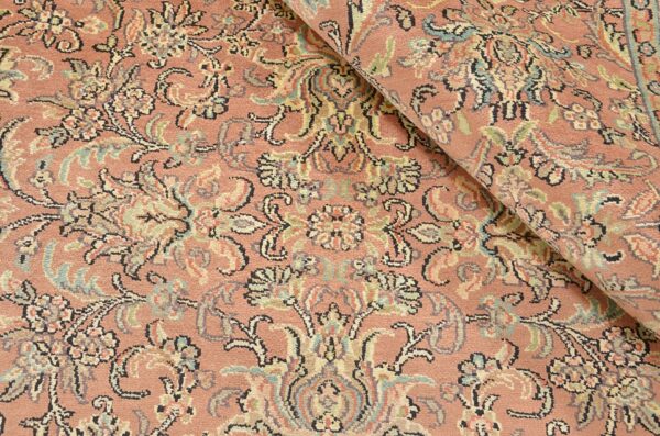 Kashmir Oriental Rug 220 × 303 cm, Silk, hand-knotted — view 5