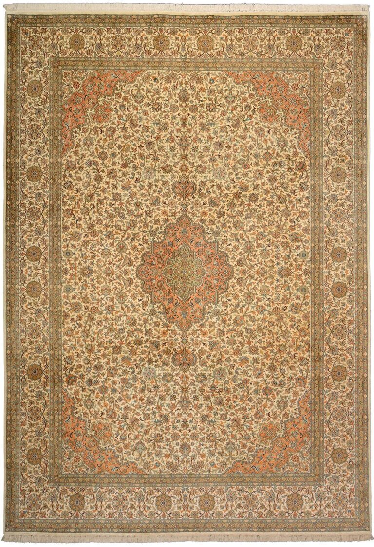 Kashmir Oriental Rug 221 × 313 cm, Silk, hand-knotted, pastel