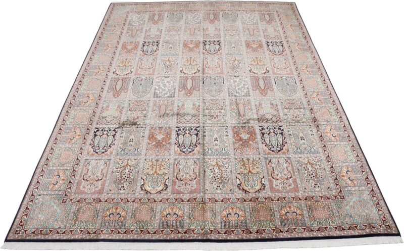 Kashmir Oriental Rug 240 × 336 cm, Silk, hand-knotted, refined — view 2
