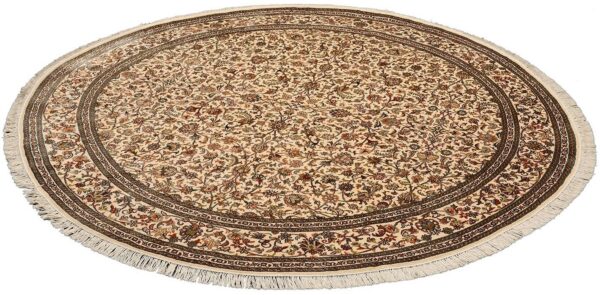 Kashmir Oriental Rug 244 × 244 cm, Silk, hand-knotted — view 2 Kashmir Oriental Rug 244 × 244 cm, Silk, hand-knotted — view 2