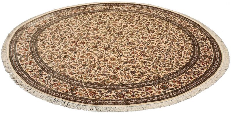 Kashmir Oriental Rug 244 × 244 cm, Silk, hand-knotted — view 2 Kashmir Oriental Rug 244 × 244 cm, Silk, hand-knotted — view 2