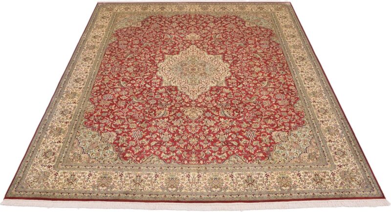 Kashmir Oriental Rug 245 × 312 cm, Silk, hand-knotted — view 2