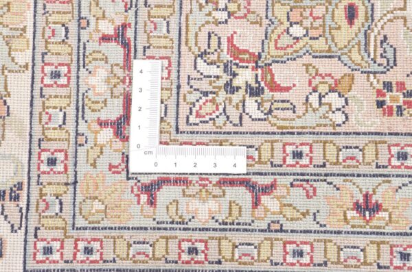 Kashmir Oriental Rug 245 × 312 cm, Silk, hand-knotted — view 3