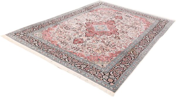 Kashmir Oriental Rug 245 × 335 cm, Silk, hand-knotted, luxury — view 3 Kashmir Oriental Rug 245 × 335 cm, Silk, hand-knotted, luxury — view 3