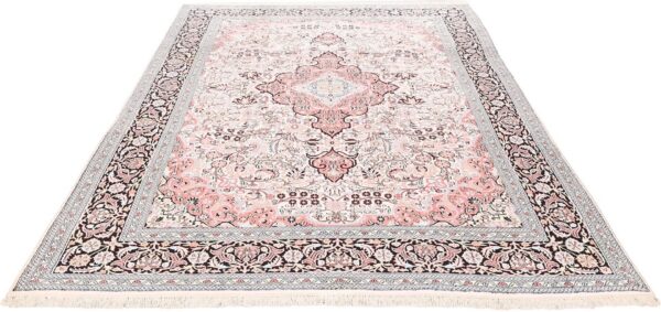 Kashmir Oriental Rug 245 × 335 cm, Silk, hand-knotted, luxury — view 4 Kashmir Oriental Rug 245 × 335 cm, Silk, hand-knotted, luxury — view 4