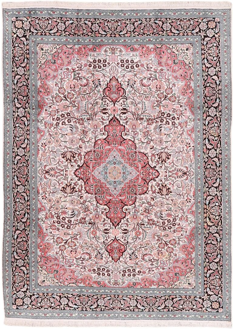Kashmir Oriental Rug 245 × 335 cm, Silk, hand-knotted, luxury