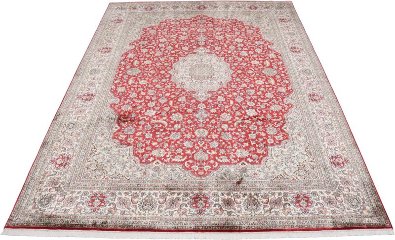 Kashmir Oriental Rug 246 × 340 cm, Silk, hand-knotted — view 2