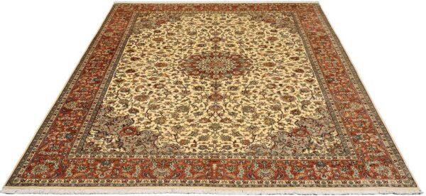 Kashmir Oriental Rug 246 × 341 cm, Silk, hand-knotted — view 2
