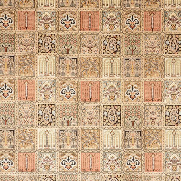 Kashmir Oriental Rug 248 × 338 cm, Silk, hand-knotted — view 4