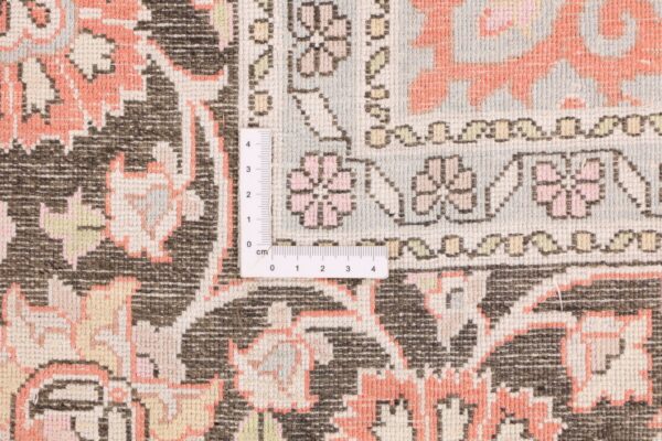 Kashmir Oriental Rug 302 × 215 cm, Wool, hand-knotted — view 9