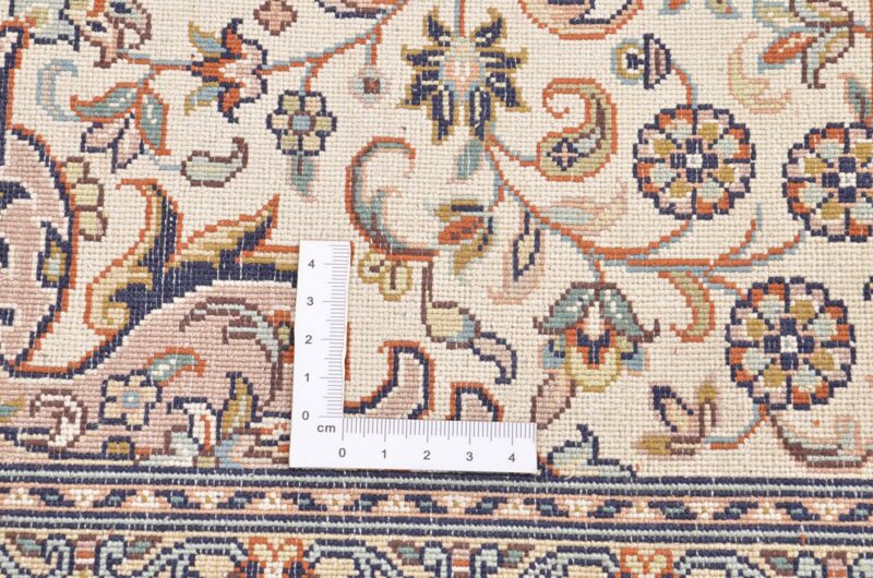 Kashmir Oriental Rug 78 × 322 cm, Silk, hand-knotted — view 4