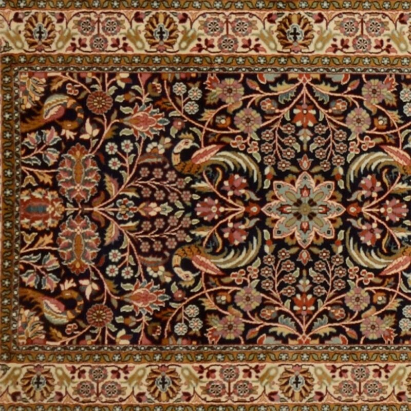 Kashmir Oriental Rug 79 × 366 cm, Silk, hand-knotted — view 4 Kashmir Oriental Rug 79 × 366 cm, Silk, hand-knotted — view 4