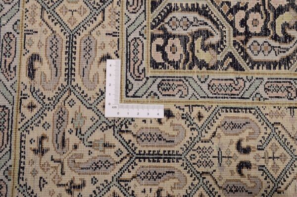 Kashmir Oriental Rug 93 × 295 cm, Silk, hand-knotted, fine — view 3